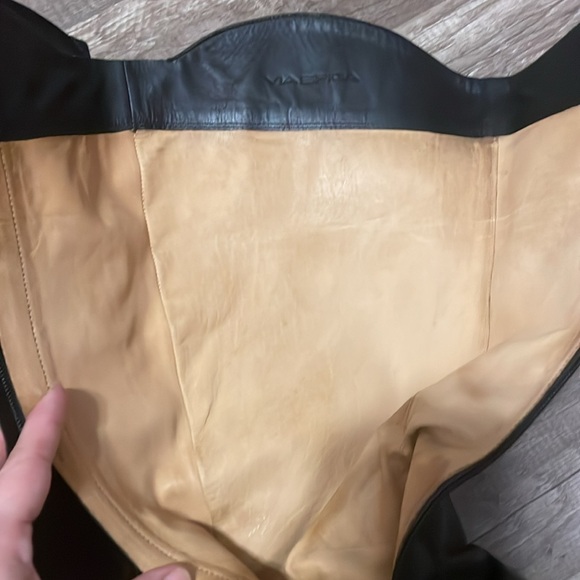 Black tall leather VIA SPIGA 10M - Picture 7 of 11